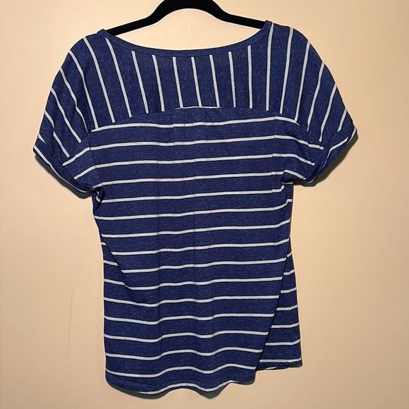 Ricki’s tee - Picture 2 of 9